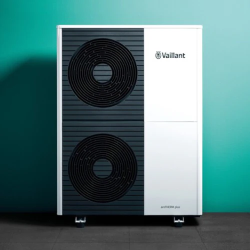Vaillant aroTHERM plus Air to Water Heat Pump 10kW Hybrid - Incumbent Boiler